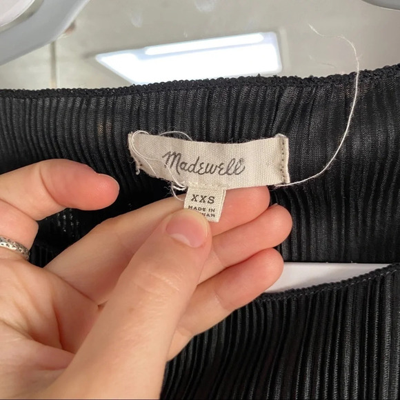 Madewell Micropleat Top - Picture 4 of 7